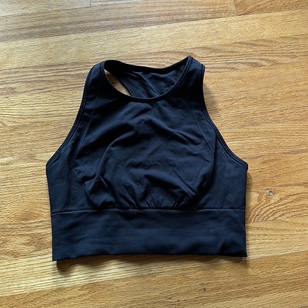 Black Lululemon Sports Bra
